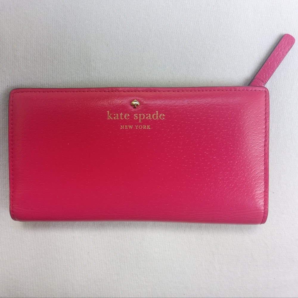 NWOT Kate Spade Bifold Snap Wallet + FREE GIFT